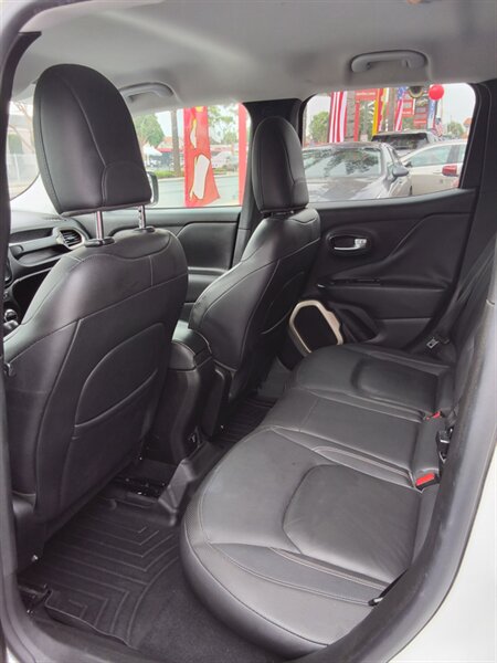 2016 Jeep Renegade Limited - Photo 12 - South Gate, CA 90280