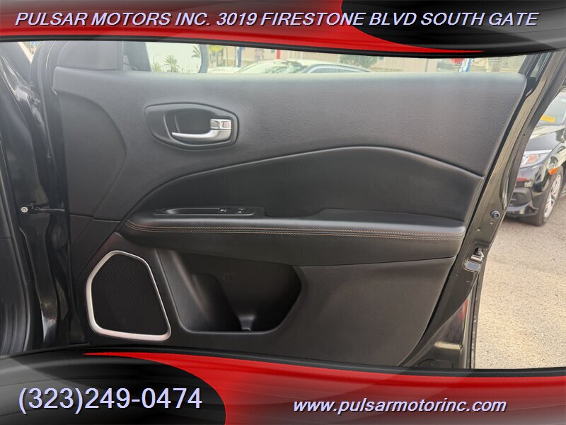 2019 Jeep Compass Limited - Photo 24 - South Gate, CA 90280
