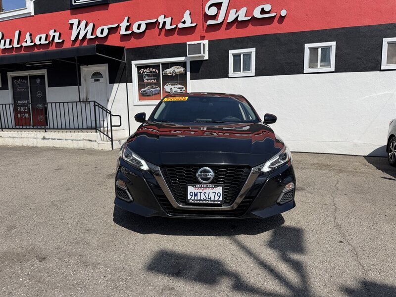 2021 Nissan Altima 2.5 SR  