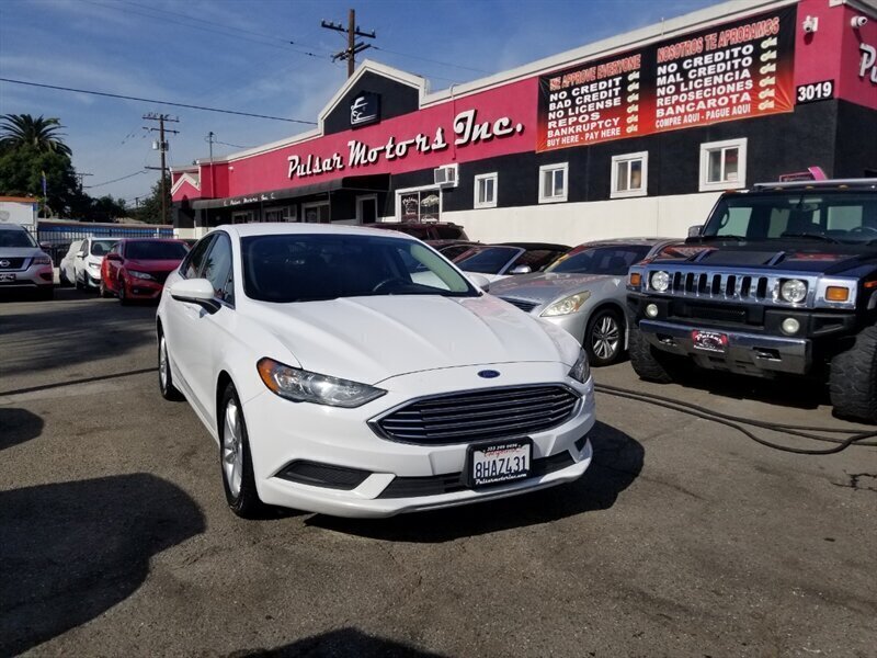 2018 Ford Fusion SE  