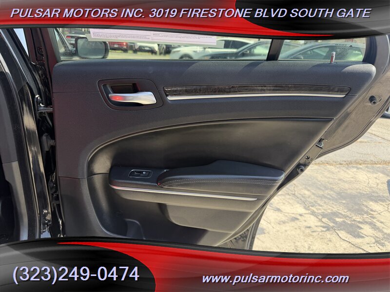 2016 Chrysler 300C - Photo 16 - South Gate, CA 90280