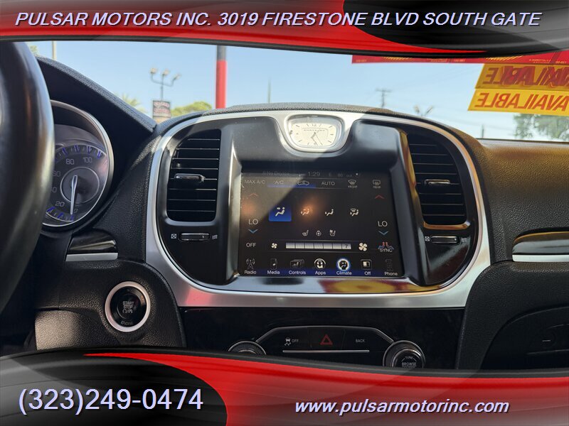 2016 Chrysler 300C - Photo 9 - South Gate, CA 90280
