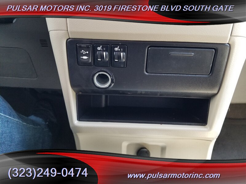 2015 Toyota Sienna XLE 7-Passenger Auto - Photo 44 - South Gate, CA 90280