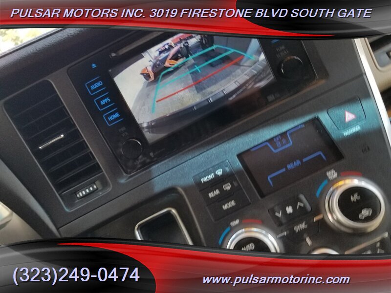 2015 Toyota Sienna XLE 7-Passenger Auto - Photo 40 - South Gate, CA 90280