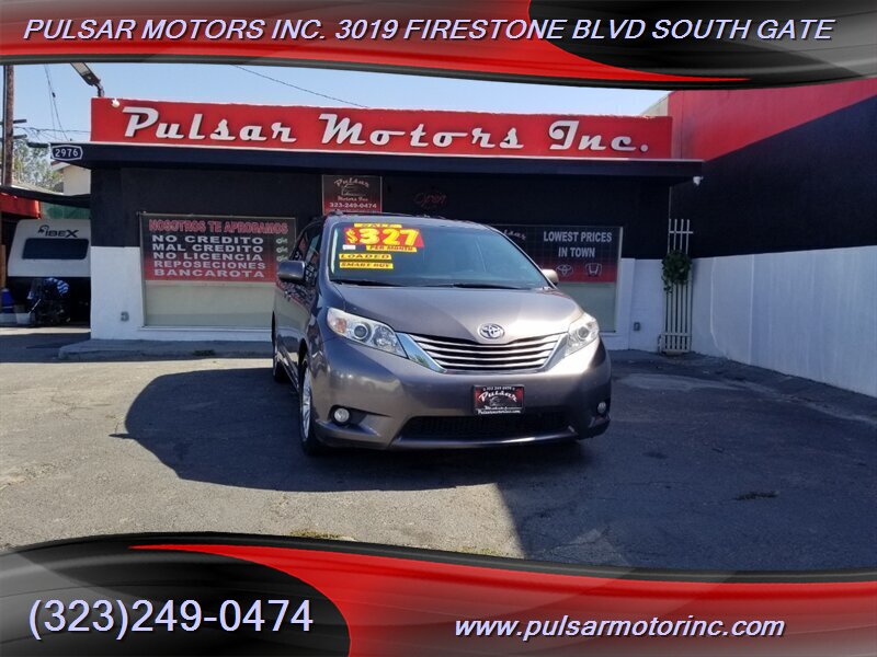 2015 Toyota Sienna XLE 7-Passenger Auto - Photo 2 - South Gate, CA 90280