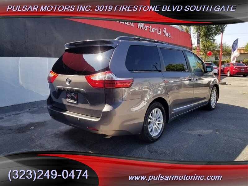 2015 Toyota Sienna XLE 7-Passenger Auto - Photo 8 - South Gate, CA 90280