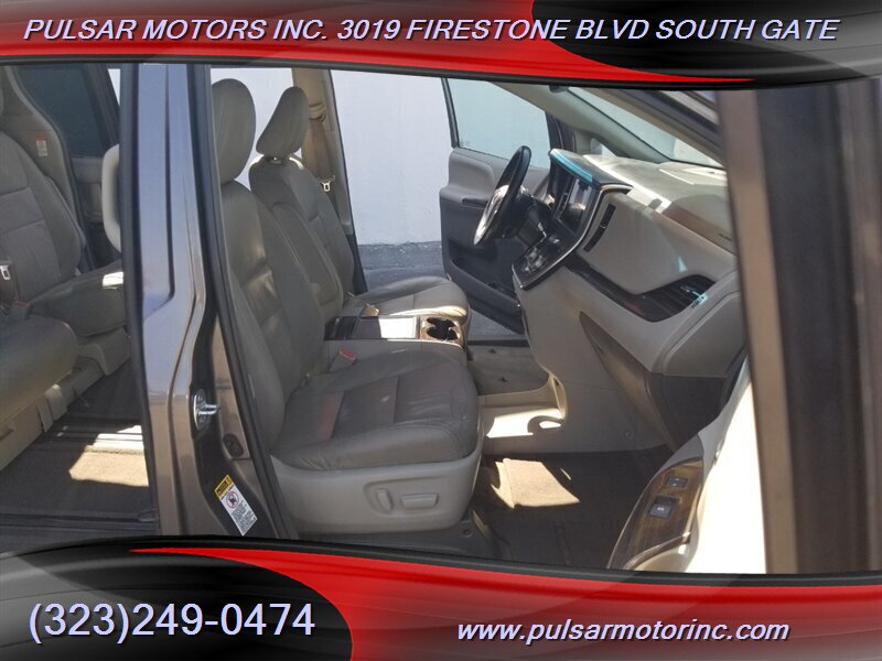 2015 Toyota Sienna XLE 7-Passenger Auto - Photo 22 - South Gate, CA 90280