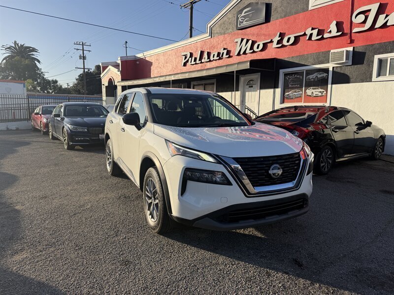 2023 Nissan Rogue S  