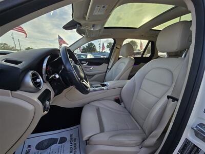 2022 Mercedes-Benz GLC GLC 300   - Photo 4 - Miami, FL 33147
