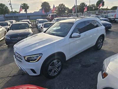 2022 Mercedes-Benz GLC GLC 300   - Photo 7 - Miami, FL 33147