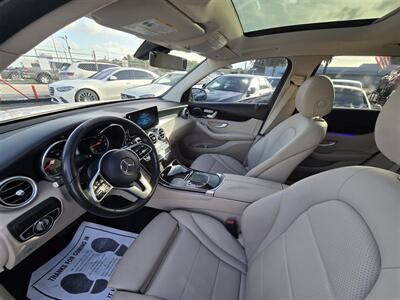 2022 Mercedes-Benz GLC GLC 300   - Photo 9 - Miami, FL 33147