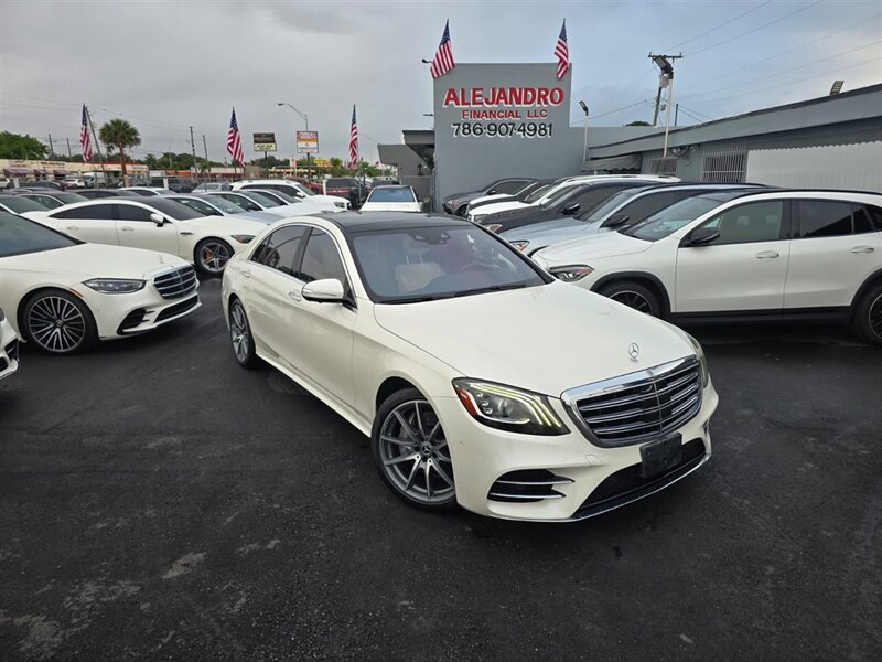 2019 Mercedes-Benz S 560   - Photo 1 - Miami, FL 33147