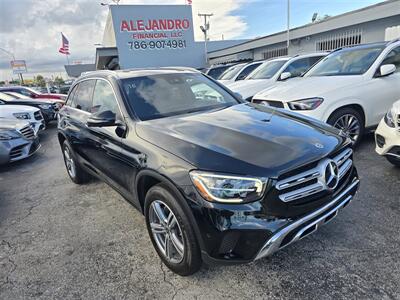 2022 Mercedes-Benz GLC GLC 300   - Photo 1 - Miami, FL 33147