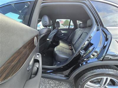 2022 Mercedes-Benz GLC GLC 300   - Photo 17 - Miami, FL 33147