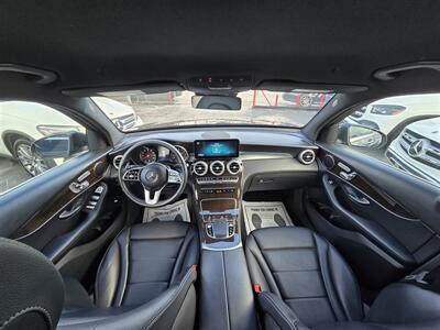 2022 Mercedes-Benz GLC GLC 300   - Photo 11 - Miami, FL 33147