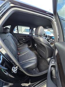 2022 Mercedes-Benz GLC GLC 300   - Photo 18 - Miami, FL 33147
