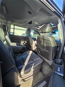 2015 Chevrolet Suburban LTZ   - Photo 23 - Miami, FL 33147