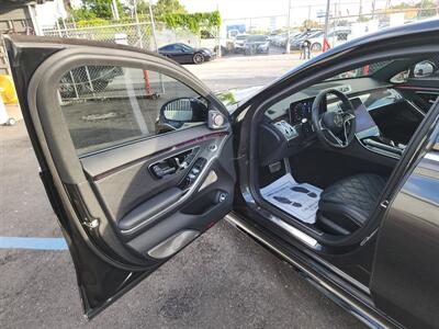 2022 Mercedes-Benz S 580 4MATIC - Photo 8 - Miami, FL 33147