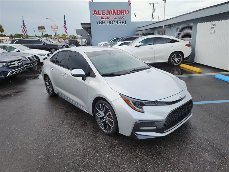 2022 Toyota Corolla SE Nightshade Editio   - Photo 1 - Miami, FL 33147
