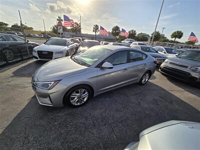 2020 Hyundai ELANTRA SEL   - Photo 10 - Miami, FL 33147