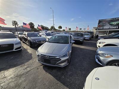 2020 Hyundai ELANTRA SEL   - Photo 9 - Miami, FL 33147