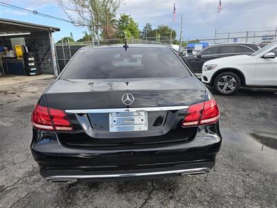 2014 Mercedes-Benz E 250 BlueTEC Sport   - Photo 9 - Miami, FL 33147