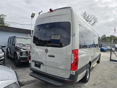 2022 Mercedes-Benz Sprinter 2500   - Photo 3 - Miami, FL 33147