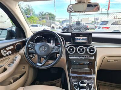 2019 Mercedes-Benz GLC GLC 300   - Photo 26 - Miami, FL 33147