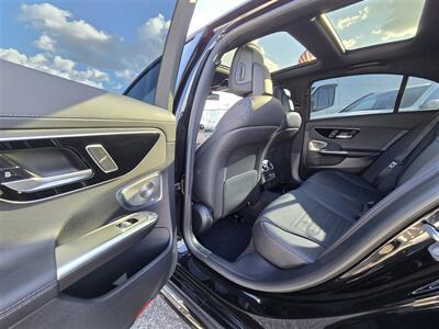 2024 Mercedes-Benz C 300   - Photo 10 - Miami, FL 33147