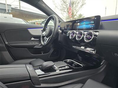 2023 Mercedes-Benz CLA CLA 250   - Photo 25 - Miami, FL 33147