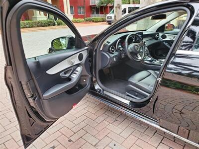 2017 Mercedes-Benz C 300 Sport   - Photo 23 - Miami, FL 33147