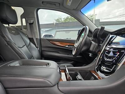 2019 Cadillac Escalade ESV Luxury   - Photo 29 - Miami, FL 33147