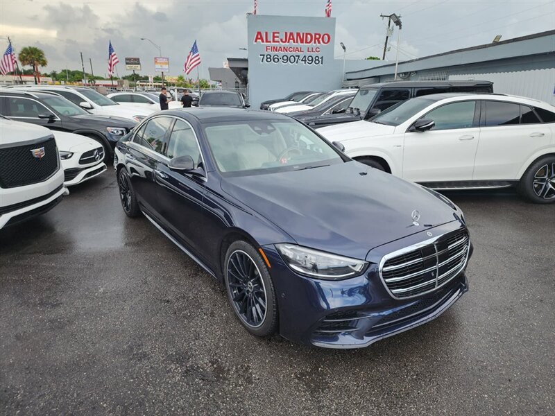 2022 Mercedes-Benz S 580 4MATIC   - Photo 1 - Miami, FL 33147