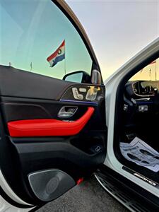 2021 Mercedes-Benz AMG GLE 53   - Photo 22 - Miami, FL 33147