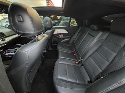 2025 Mercedes-Benz AMG GLE 63 S   - Photo 21 - Miami, FL 33147