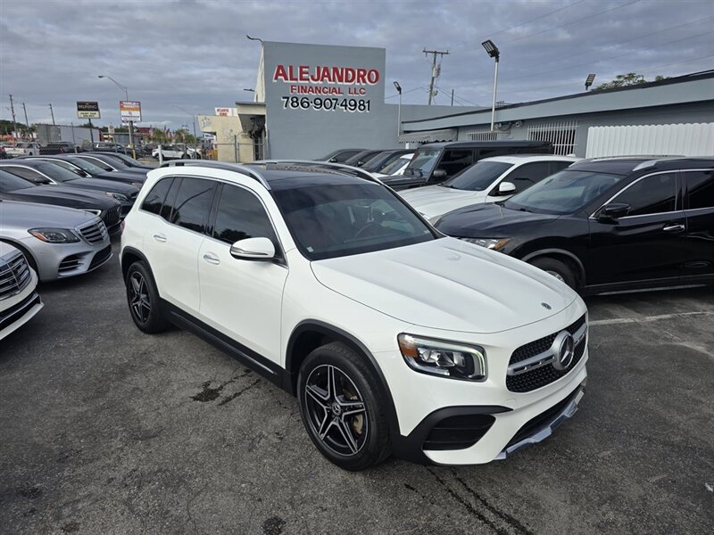 2021 Mercedes-Benz GLB Base photo 26