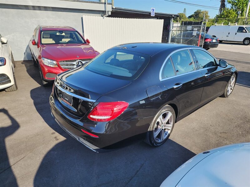 2020 Mercedes-Benz E-Class E350 - Photo 7