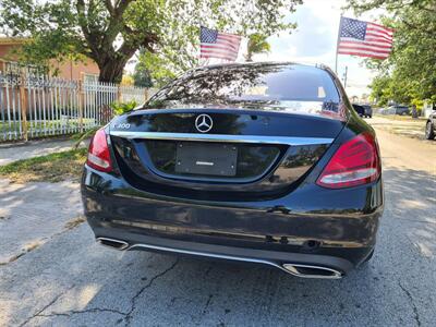 2017 Mercedes-Benz C 300 Sport   - Photo 3 - Miami, FL 33147