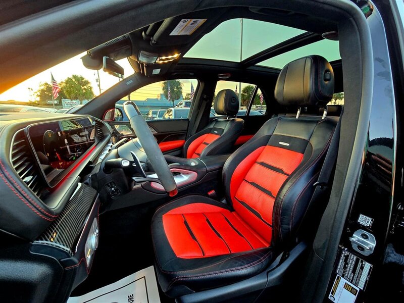 2022 Mercedes-Benz AMG GLE 63 S   - Photo 1 - Miami, FL 33147