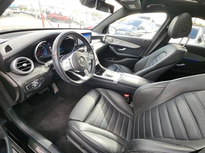2021 Mercedes-Benz GLC GLC 300 4MATIC   - Photo 2 - Miami, FL 33147