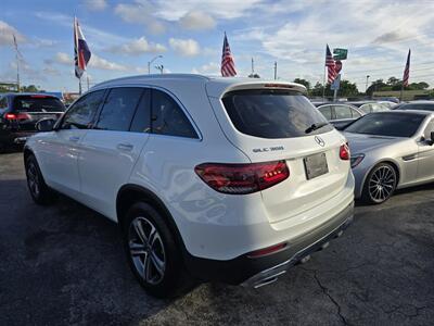 2021 Mercedes-Benz GLC GLC 300   - Photo 12 - Miami, FL 33147