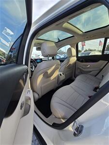 2021 Mercedes-Benz GLC GLC 300   - Photo 3 - Miami, FL 33147