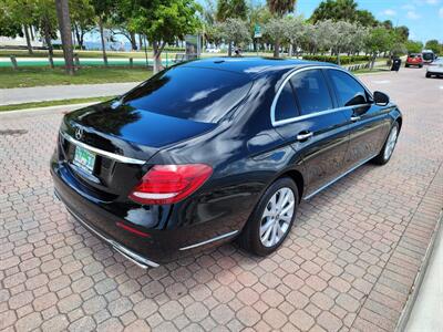 2019 Mercedes-Benz E 300 4MATIC   - Photo 14 - Miami, FL 33147