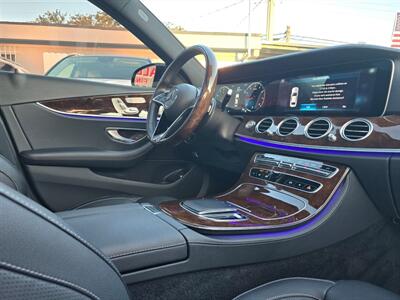 2022 Mercedes-Benz E 350 - Photo 27 - Miami, FL 33147