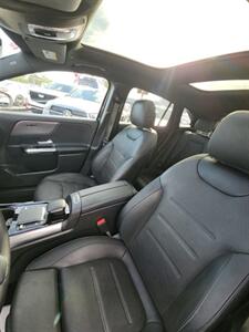 2022 Mercedes-Benz GLA GLA 250 4MATIC - Photo 16 - Miami, FL 33147