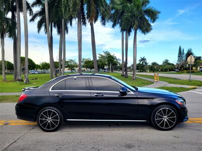 2019 Mercedes-Benz C 300   - Photo 14 - Miami, FL 33147