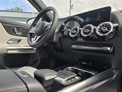 2021 Mercedes-Benz GLA GLA 250 4MATIC   - Photo 30 - Miami, FL 33147