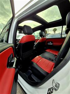 2022 Mercedes-Benz GLB GLB 250 - Photo 3 - Miami, FL 33147