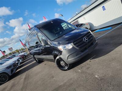 2024 Mercedes-Benz Sprinter 2500 - Photo 3 - Miami, FL 33147