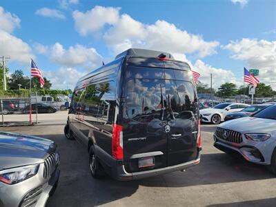 2024 Mercedes-Benz Sprinter 2500 - Photo 10 - Miami, FL 33147